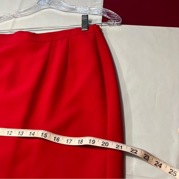 John Meyer of Norwich RED Dragonfly Blazer Skirt SET Business Suit Women’s Sz 12 - Picture 12 of 16